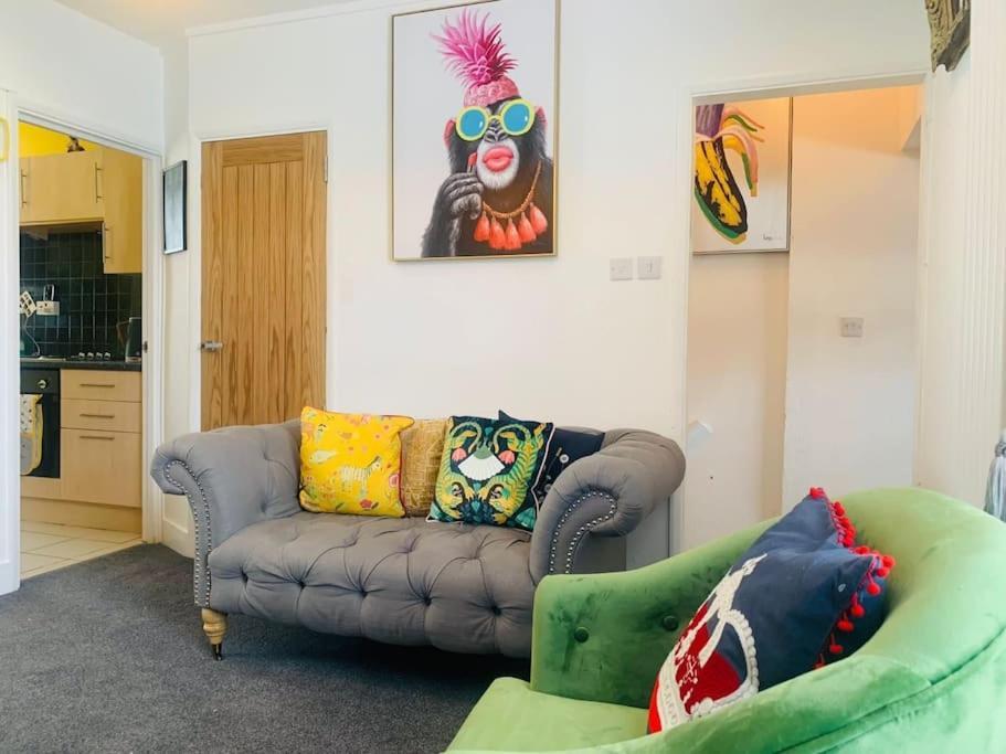 Funky 2 Bedroom Apartment In Town Centre Hastings Eksteriør bilde